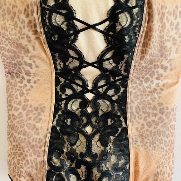Black Lace and animal print bustier - Picture 2 of 6